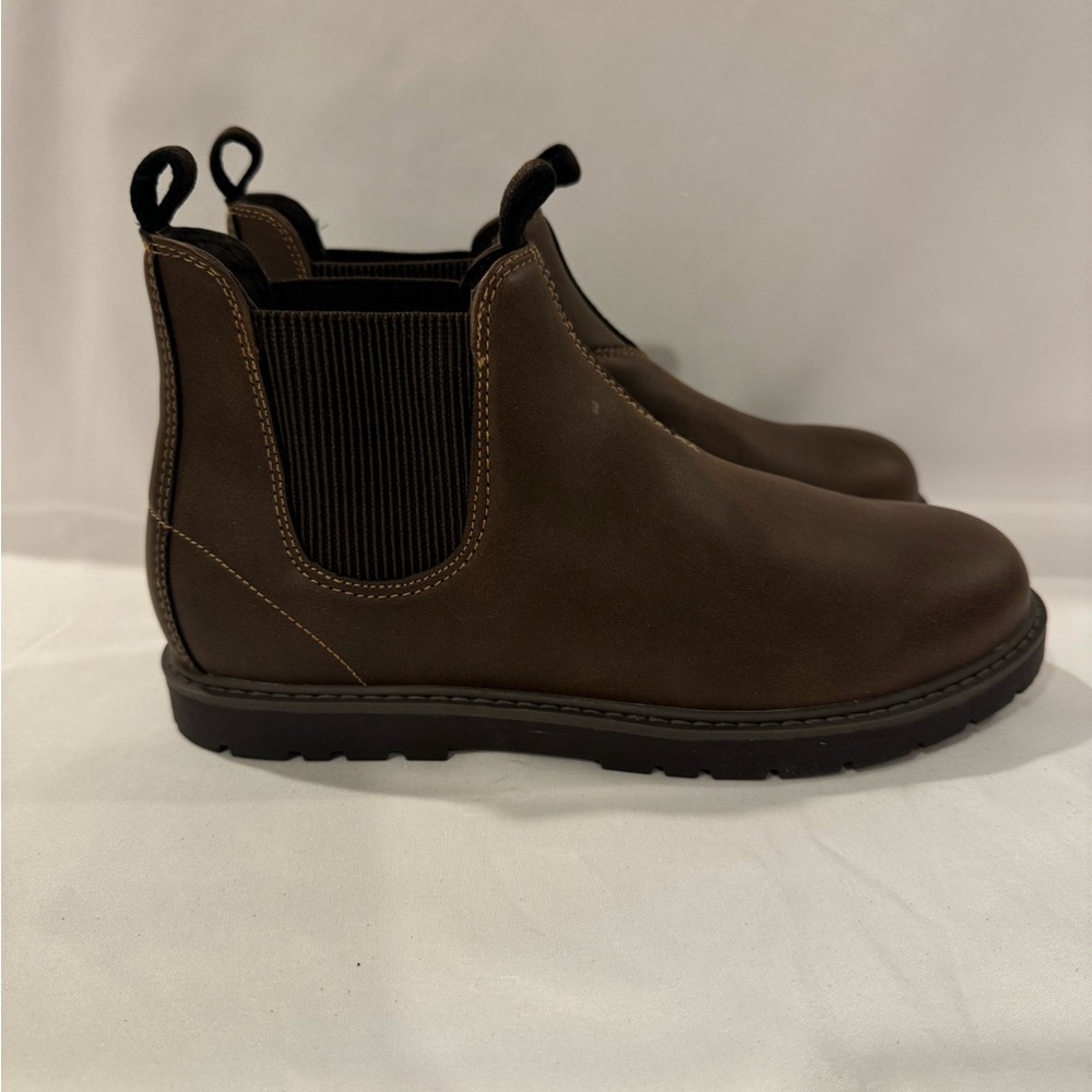INC River Brown Shoes